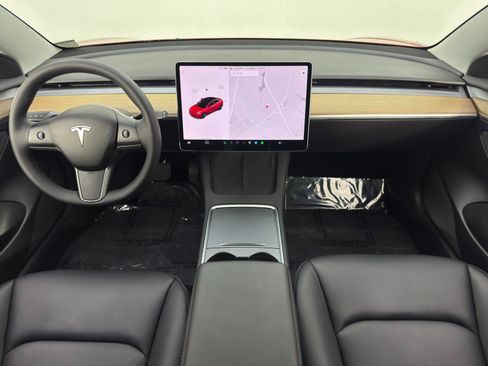 Used 2022 Tesla Model 3 Standard Range image 13