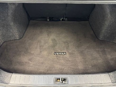 Used 2024 Nissan Versa SV FWD image 22