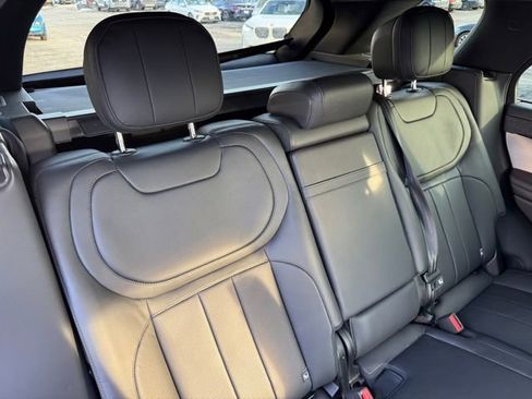 Used 2025 Land Rover Range Rover Sport Dynamic SE image 29