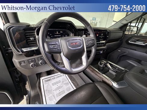 Used 2022 GMC Sierra 1500 Elevation w/ Elevation Premium Package image 11