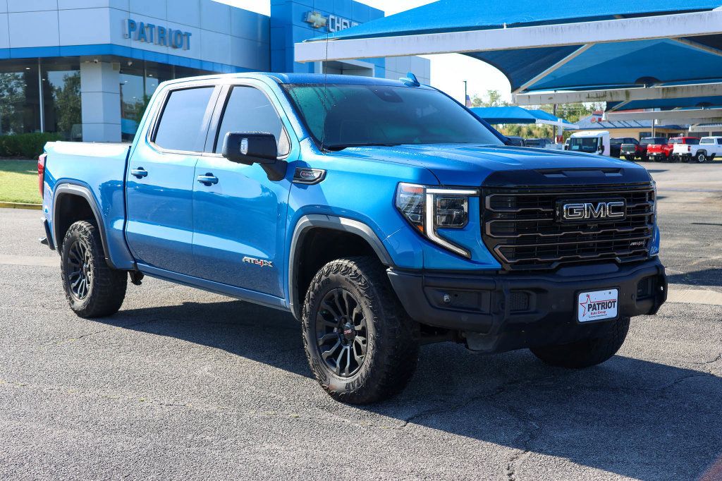 Used 2023 GMC Sierra 1500 AT4X AWD/4WD image 1
