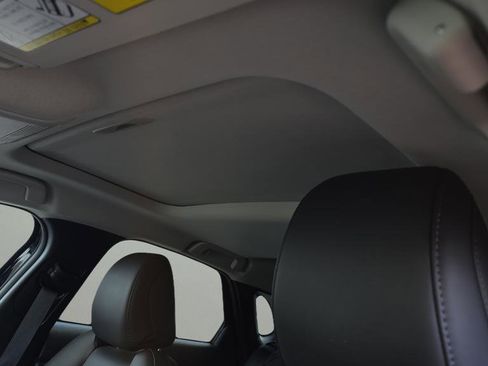 Certified 2025 MAZDA CX-30 AWD 2.5 S w/ Preferred Package image 11