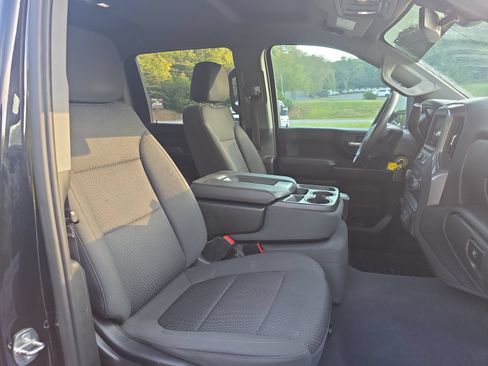 Used 2023 Chevrolet Silverado 2500 Custom w/ Custom Value Package AWD/4WD image 23