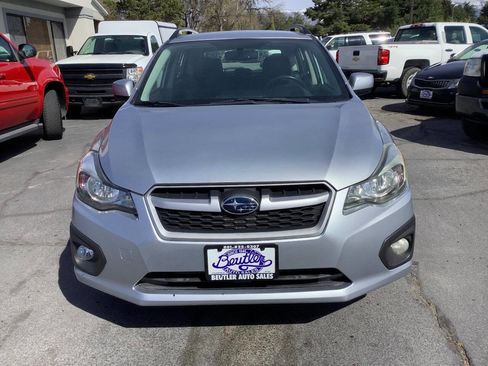Used 2012 Subaru Impreza 2.0i Sport Premium image 5