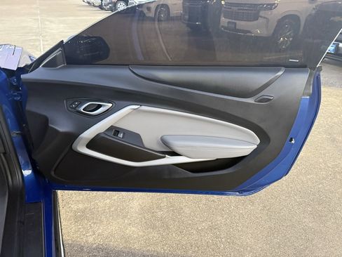 Used 2022 Chevrolet Camaro SS image 36