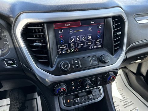 Used 2023 GMC Acadia SLT w/ LPO, Floor Liner Package image 19
