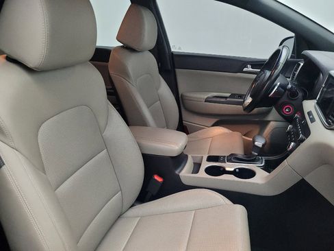Used 2020 Kia Sportage S FWD image 21
