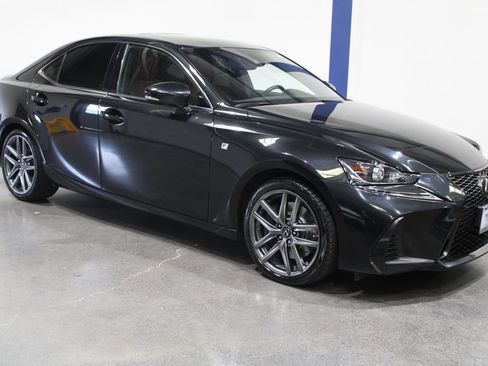 Used 2017 Lexus IS 350 F Sport w/ F Sport Package RWD image 2