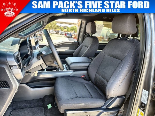 Used 2026 Ford F150 XLT w/ XLT Black Appearance Package RWD image 13