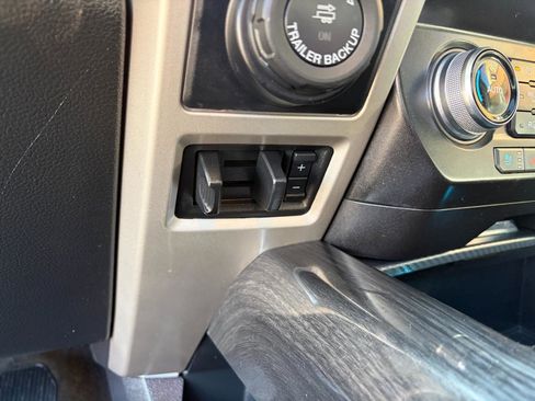 Used 2020 Ford F150 Lariat w/ Equipment Group 502A Luxury image 27