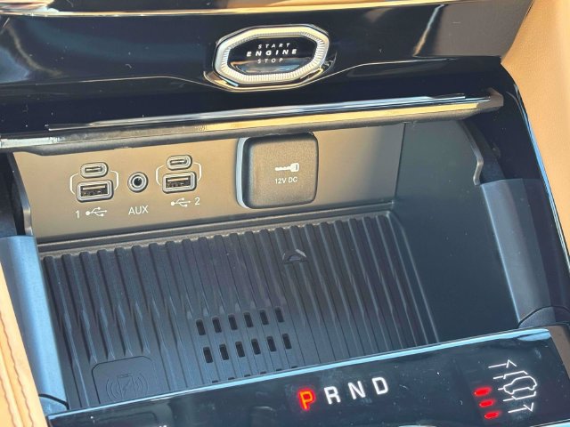 New 2027 Jeep Grand Cherokee Summit AWD/4WD image 32