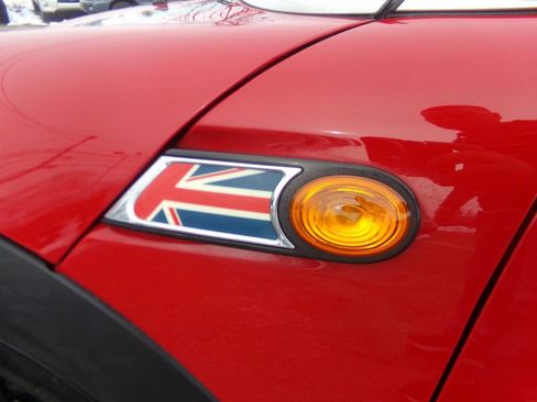 Used 2015 MINI Cooper Convertible image 12