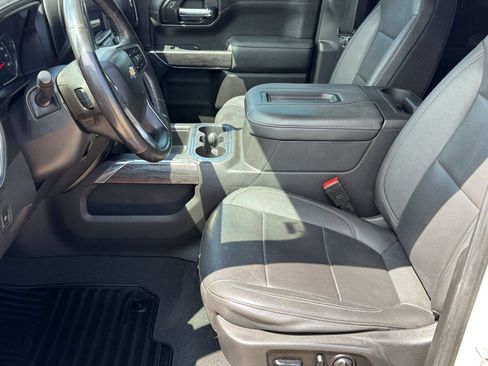 Used 2021 Chevrolet Silverado 1500 LTZ w/ Z71 Off-Road Package AWD/4WD image 5