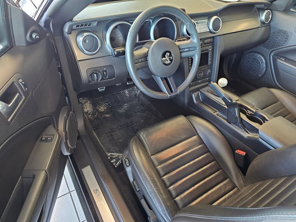 Used 2009 Ford Mustang Shelby GT500 RWD image 14