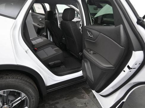 New 2026 Chevrolet Blazer LT FWD image 22