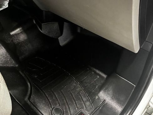 Used 2016 Ford F150 XLT AWD/4WD image 36