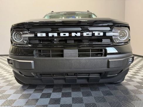 Used 2023 Ford Bronco Sport Outer Banks w/ Tech Package AWD/4WD image 3