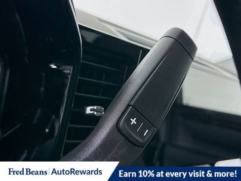 New 2026 GMC Sierra 1500 Elevation image 12