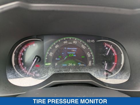 Used 2024 Toyota RAV4 XLE w/ Convenience Package image 17