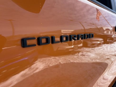 Used 2025 Chevrolet Colorado Z71 w/ Z71 Convenience Package 2 image 30