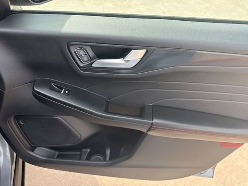 Used 2025 Ford Escape ST-Line image 23