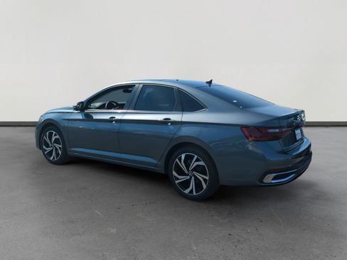 New 2025 Volkswagen Jetta SEL image 3