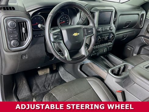 Used 2020 Chevrolet Silverado 3500 LTZ w/ LTZ Premium Package image 7