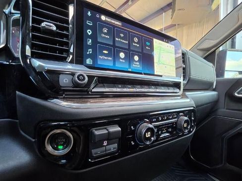 Used 2025 Chevrolet Silverado 2500 LT w/ All Star Edition AWD/4WD image 23