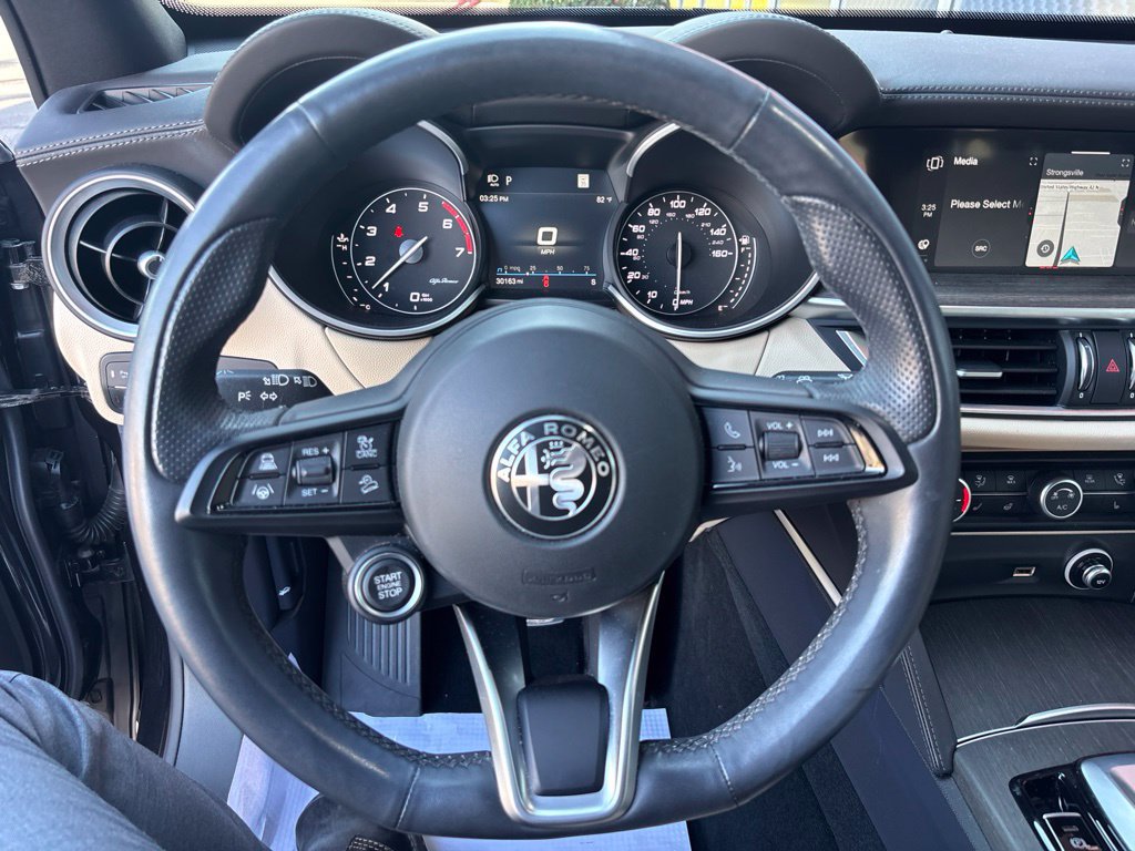 Used 2023 Alfa Romeo Stelvio Ti Lusso w/ Quick Order Package 22X Lusso AWD/4WD image 24
