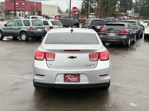 Used 2015 Chevrolet Malibu LS w/ Protection Package FWD image 9