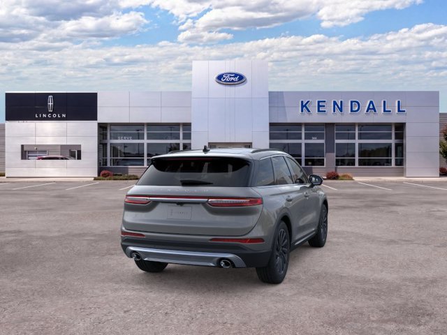 New 2025 Lincoln Corsair Reserve w/ Equipment Group 202A AWD/4WD image 8