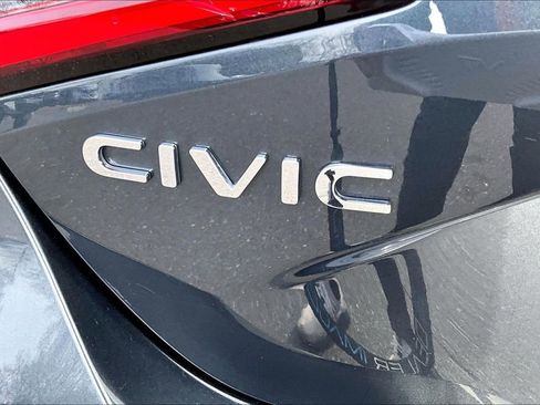 Used 2024 Honda Civic EX-L image 23