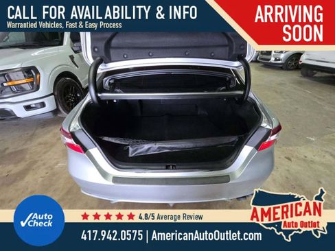 Used 2022 Toyota Camry SE FWD image 10