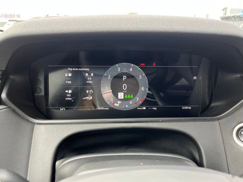 Used 2024 Land Rover Range Rover Velar S image 19