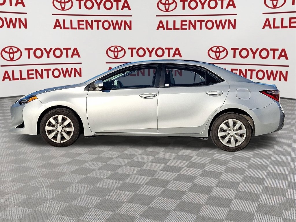 Used 2019 Toyota Corolla LE FWD image 4