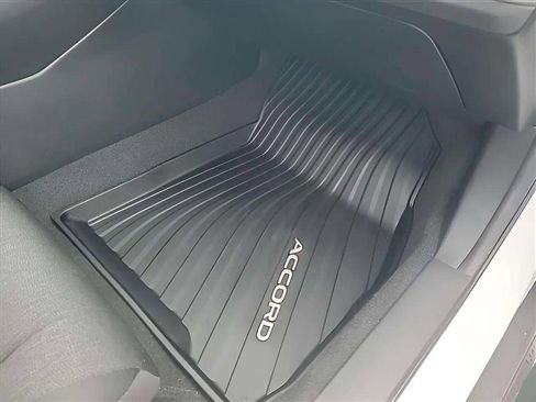 Used 2024 Honda Accord LX image 27