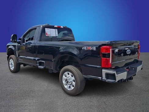 Used 2023 Ford F350 XLT w/ 360-Degree Camera Package AWD/4WD image 6