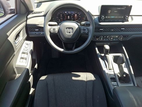 Used 2023 Honda Accord EX image 11