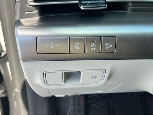 Certified 2026 Hyundai Kona SE AWD/4WD image 31