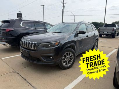 Used 2019 Jeep Cherokee Latitude Plus