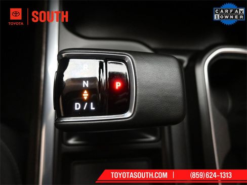 Used 2024 Chevrolet Silverado 1500 LT Trail Boss w/ Protection Package image 17