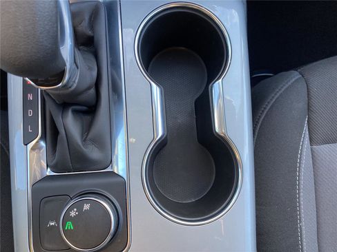 Used 2023 Chevrolet Blazer LT image 15