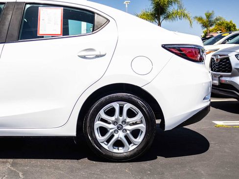 Used 2018 Toyota Yaris iA FWD image 6