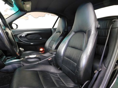 Used 2004 Porsche 911 Carrera RWD image 51
