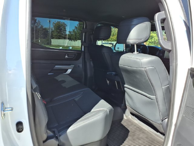 Used 2025 Toyota Tundra SR5 w/ SR5 Premium Package AWD/4WD image 19