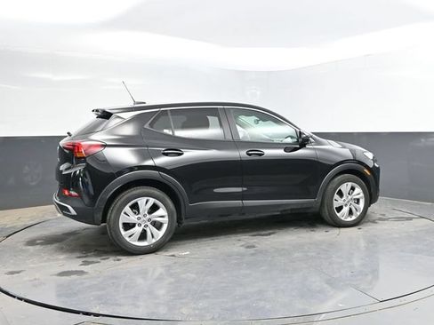 Used 2025 Buick Encore GX Preferred FWD image 2
