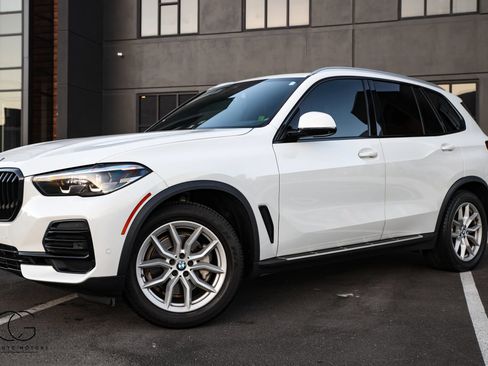 Used 2023 BMW X5 xDrive40i AWD/4WD image 5