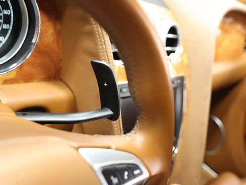 Used 2013 Bentley Continental GT image 23