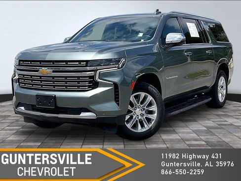 Used 2023 Chevrolet Suburban Premier AWD/4WD image 1