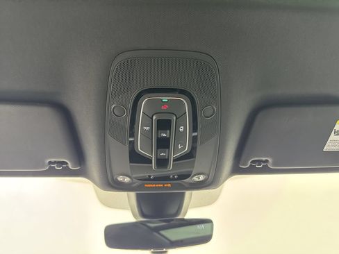 Used 2025 Audi Q5 2.0T Premium Plus AWD/4WD image 7